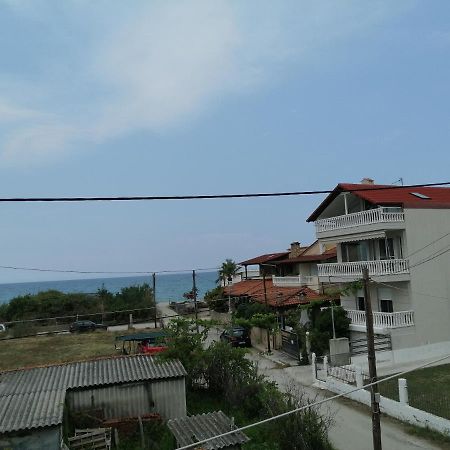 Ο Ακλόνητος Aparthotel Néa Meságkala Exterior foto