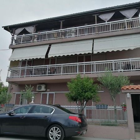 Ο Ακλόνητος Aparthotel Néa Meságkala Exterior foto