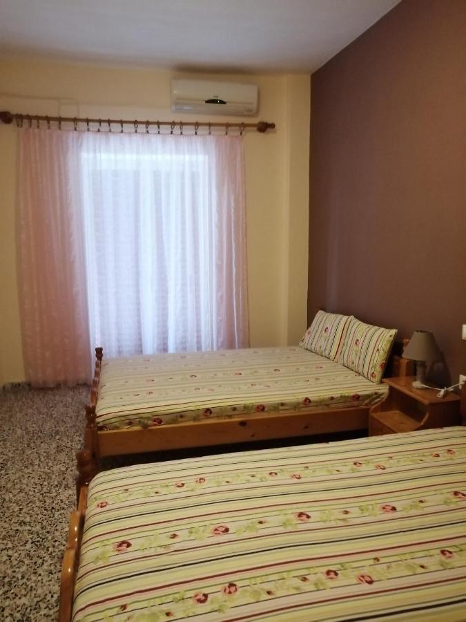 Ο Ακλόνητος Aparthotel Néa Meságkala Exterior foto
